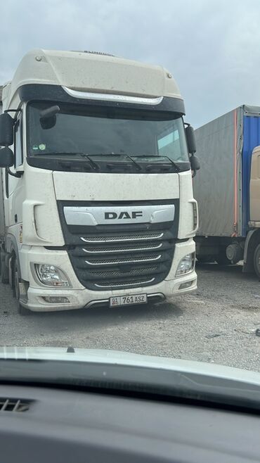 дополнительное освещение на авто: Сүйрөгүч, DAF, Тенттелген