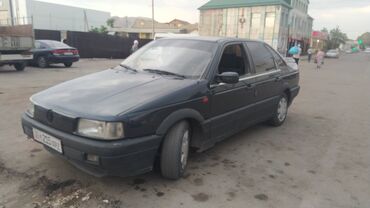 уна: Volkswagen Passat: 1993 г., 1.8 л, Механика, Бензин, Седан