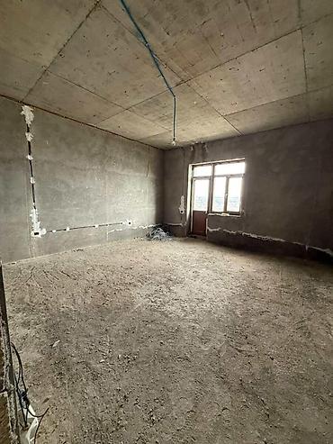 qoc satisi: Bakıxanov qəs. 7 otaqlı, 610 kv. m, Kredit var, Təmirsiz — 2
