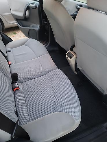 Fiat: Vlasnik 7 godina,2 kljuca,redovno odrzavan,do velikog servisa na lalafo.rs — 23 Fiat: Vlasnik 7 godina,2 kljuca,redovno odrzavan,do velikog servisa — 23