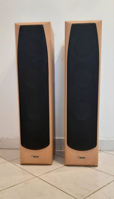 Zvučnici i stereo sistemi: Odlično očuvani Infinity Alpha 40 podnostojeći Hi-Fi zvučnici — 2