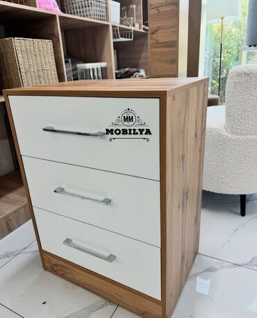 Komodlar: Yeni, Güzgülü, Azərbaycan — 7