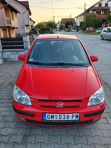 Hyundai: Hyundai Getz 1.4 2003. godište Kilometraža:202.000 km Gorivo:Benzin — 27