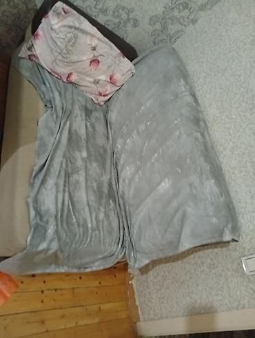 lay lay matras: Divan, İşlənmiş, Açılan, Bazalı, Parça, Çatdırılma yoxdur — 1