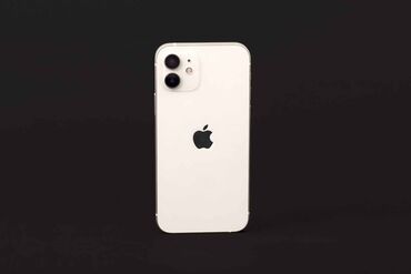apple 5 white: IPhone 12 mini, Б/у, 64 ГБ, Белый, Зарядное устройство, Защитное стекло, Чехол, 86 %