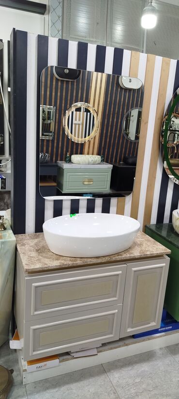 Saturn: Hamam üçün müasir döşəməüstü lavabo və konsol dəsti - Oval formalı ağ
