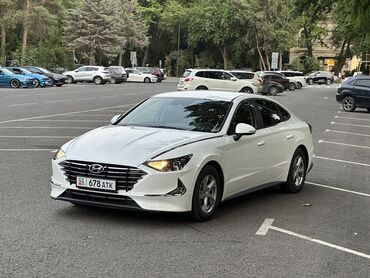Hyundai: Hyundai Sonata: 2020 г., 2 л, Автомат, Газ, Седан