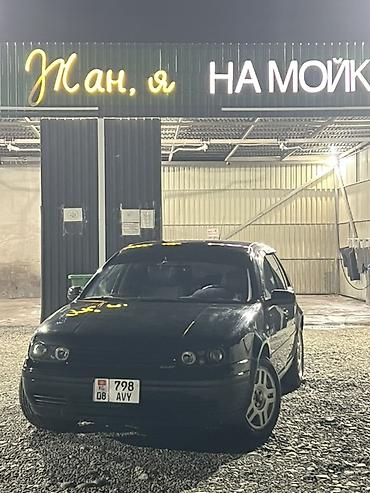коробка бузук: Volkswagen Golf: 2001 г., 1.6 л, Кол менен иштөөчү, Бензин, Хетчбек — 4