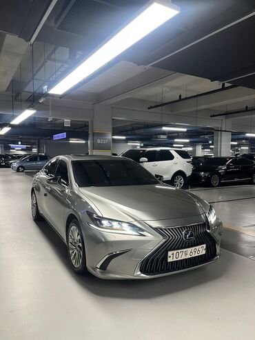 Lexus: Lexus ES: 2020 г. — 3