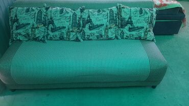 красивые раскладные диваны: Прямой диван, цвет - Коричневый, Б/у