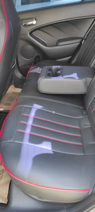 Oturacaq örtükləri: Avtomobil oturacaqları üçün nəzərdə tutulmuş bu çexollar qara — 8