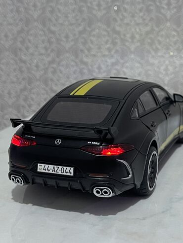 kardiqan modelleri instagram: Mercedes amg gt63s yenidir funksiyası çoxdur. 1/24 ölçüdədir