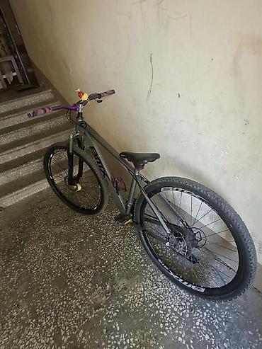 velosiped enduro: B’TWIN ST 100 dağ velosipedi - Çərçivə: yüngül alüminium hardtail — 4