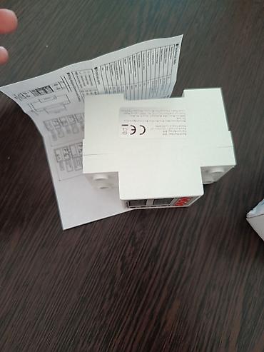 saray işıq idarəsi: Tənzimlənən gərginlik və cərəyan qoruyucusu (DIN rels üçün) - İkiqat — 2