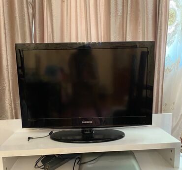regular tv: Б/у Телевизор Samsung 77" HD (1366x768), Бесплатная доставка