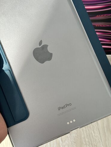notebook pro: Планшет, Apple, память 128 ГБ, 11" - 12", цвет - Серебристый