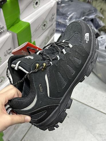 Треккинговые кроссовки The North Face (низкие) - Назначение: походы at lalafo.kg Треккинговые кроссовки The North Face (низкие) - Назначение: походы