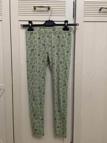 вещи на девочку 6 7 лет: Джинсы и брюки, цвет - Зеленый, Б/у