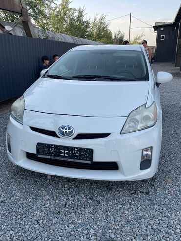 какую машину можно купить за 200 тысяч: Toyota Prius: 2011 г., 1.8 л, Вариатор, Гибрид, Хэтчбэк