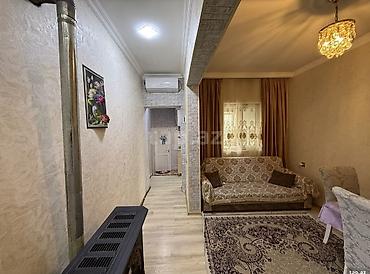 Həyət evi alıram: Satış üçün: həyət evi Plan: - 2 otaq: işıqlı qonaq otağı və yataq — 8