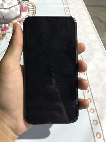 вытяжка 1000 куб м: IPhone 11, 64 GB, Ağ, Face ID, Simsiz şarj