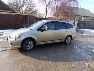 аренда автомобиля хонда степ: Honda Stream: 2005 г., 1.7 л, Автомат, Бензин, Минивэн