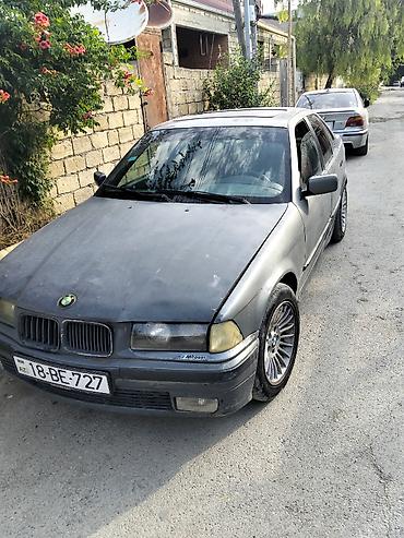 ef 10 bmw qiymeti: BMW 3 series: 1.1 l | 1993 il Sedan — 3