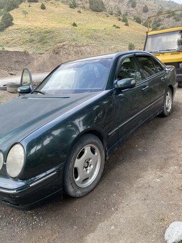 сколько стоит электронный мопед: Mercedes-Benz E-Class: 2001 г., 2.6 л, Автомат, Газ, Седан