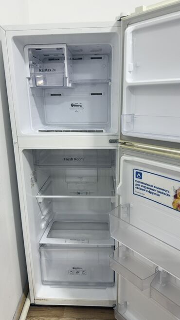 чайник бу: Холодильник Samsung, Б/у, Двухкамерный at lalafo.kg чайник бу: Холодильник Samsung, Б/у, Двухкамерный
