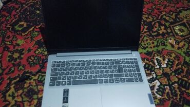 Skanerlər: Lenovo noutbuk Lenovo İdeapad 1i Yaddaş:256gb Ram:4gb Təzədir(6 aydır