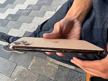 google pixel tablet: IPhone 11 Pro Max 64 гб, 77акб Баары родной ачылган эмес Баары — 2