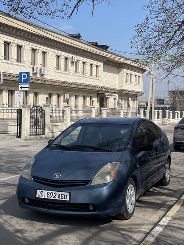 Toyota: Toyota Prius: 2003 г., 1.5 л, Автомат, Гибрид, Хэтчбэк