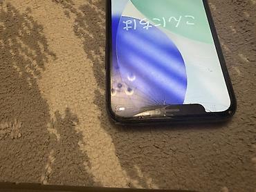 Мобильные телефоны и аксессуары: IPhone 11 Pro, Б/у, 256 ГБ, Natural Titanium, Чехол, 69 % — 2