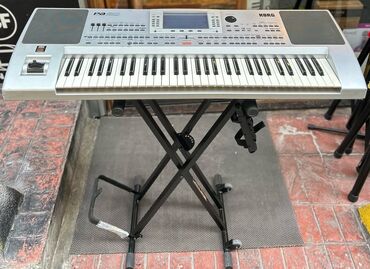 Pianolar: Sintezator, Korg