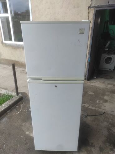 мастера по ремонту холодильников ош: Холодильник Daewoo, Б/у, Двухкамерный, No frost