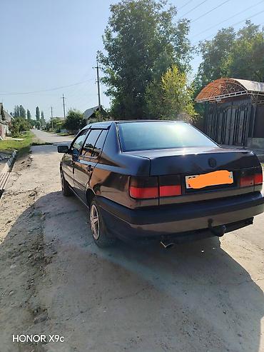 Продажа авто: Volkswagen Vento: 1993 г., Механика, Бензин, Седан — 3