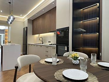 50: 3 комнаты, 117 м², Индивидуалка, 6 этаж — 6