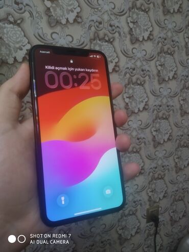 Apple iPhone: IPhone 11 Pro Max, 256 GB, Graphite, Face ID — 2