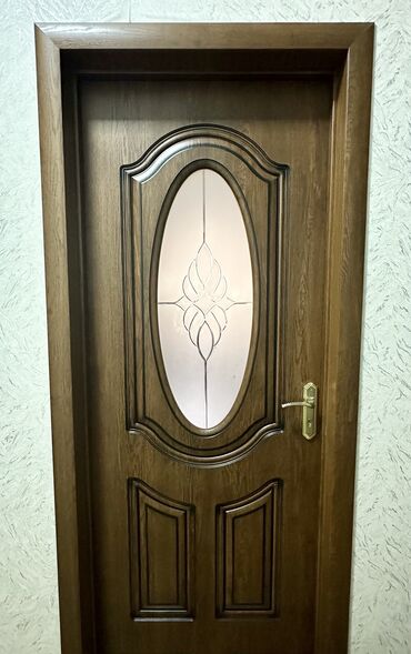 Входные двери: 8 Ədəd Qapı Satılır Əla Vəziyətdədir Az Müddət İstifadə Olunub