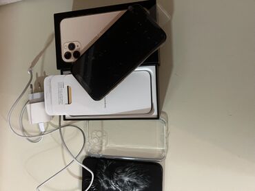 Apple iPhone: IPhone 11 Pro, Qızılı, Face ID — 11