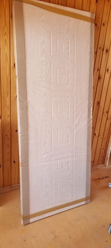qapı ağ: Otaq qapısı Yeni