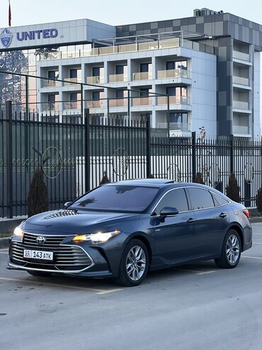 Toyota: Toyota Avalon: 2019 г., 2.5 л, Вариатор, Гибрид, Седан — 2