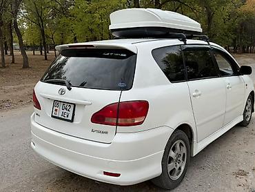 Toyota: Toyota Ipsum: 2003 г., 2.4 л, Автомат, Газ, Минивэн — 2