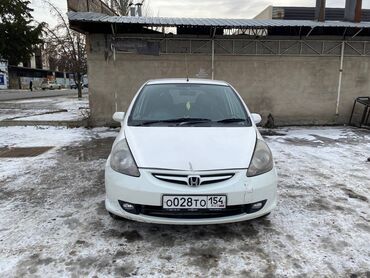 выкупка фит: Honda Fit: 2002 г., 1.3 л, Вариатор, Бензин, Хэтчбэк