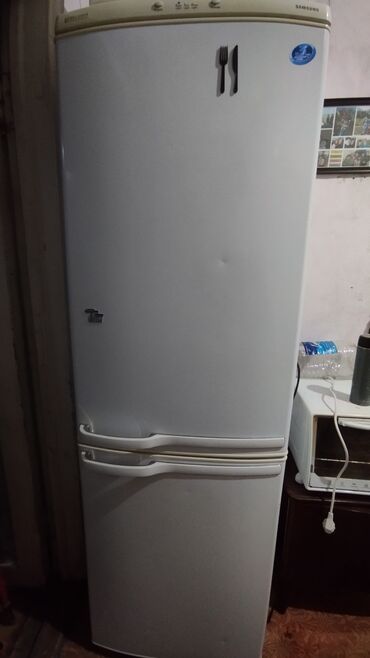 холод: Холодильник Samsung, Б/у, Двухкамерный, 55 * 170 *