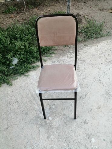 Stullar: Stullar 15man başlayır 30manata qədər. Şəhər daxili catdirilma — 30