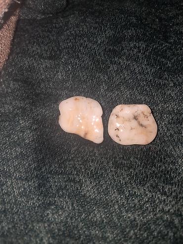 Dekorativ daşlar: Məhsul: Toplanmış təbii daşlar dəsti Təsvir: - Fərqli ölçü və — 12