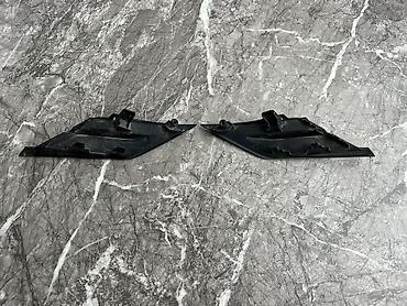 Бампер и комплектующие: Накладка на бампер Toyota, Б/у, Оригинал — 5