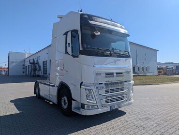 погрузчик бу купить: Тягач, Volvo, 2015 г., Без прицепа