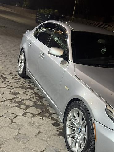 мазда family: BMW 530: 2008 г., 3 л, Автомат, Бензин, Седан — 2